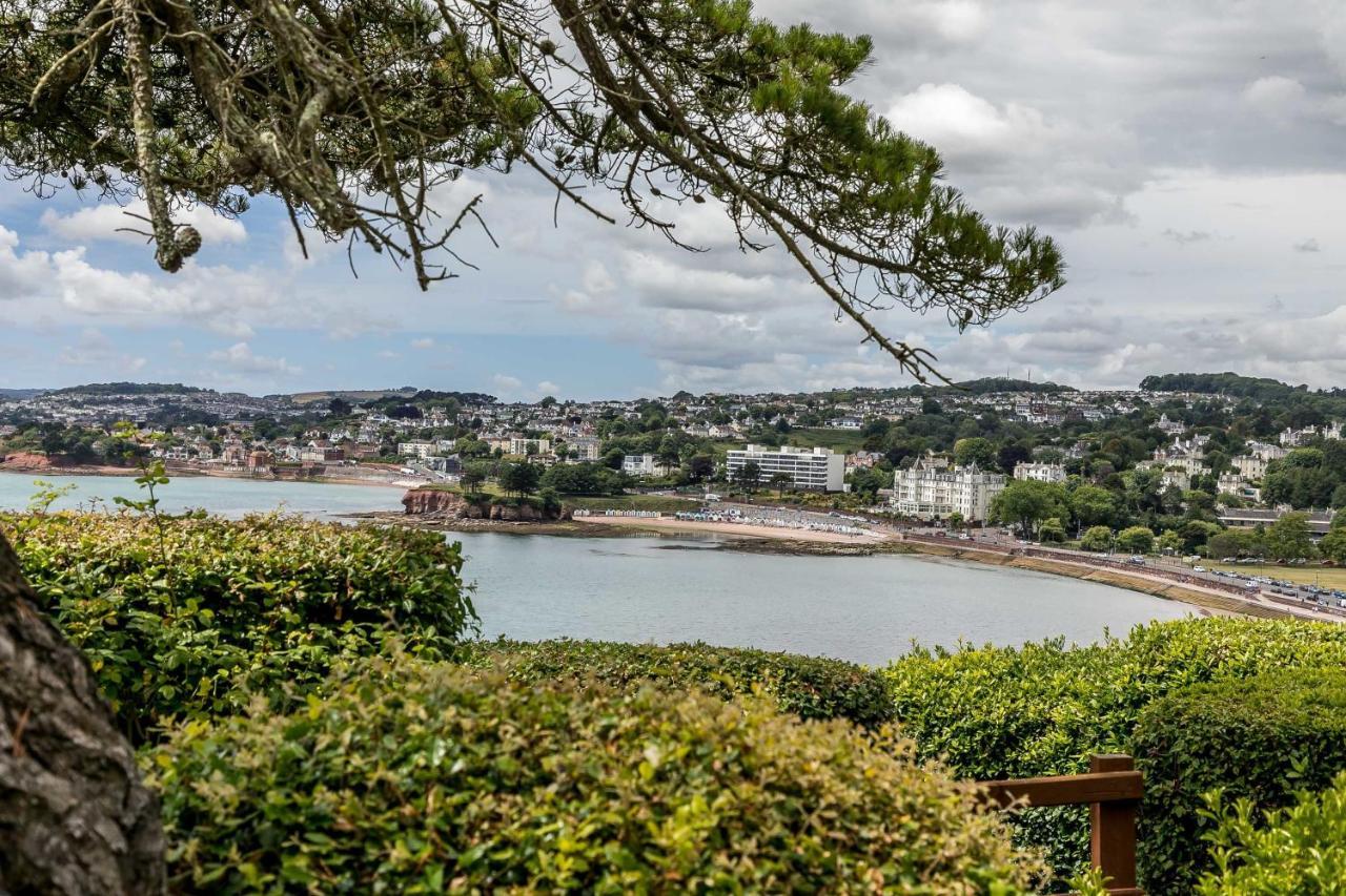 A7 Masts - Striking Beach Bolthole Apartment With Beautiful Sea Views Private Balcony & Parking Torquay Eksteriør billede